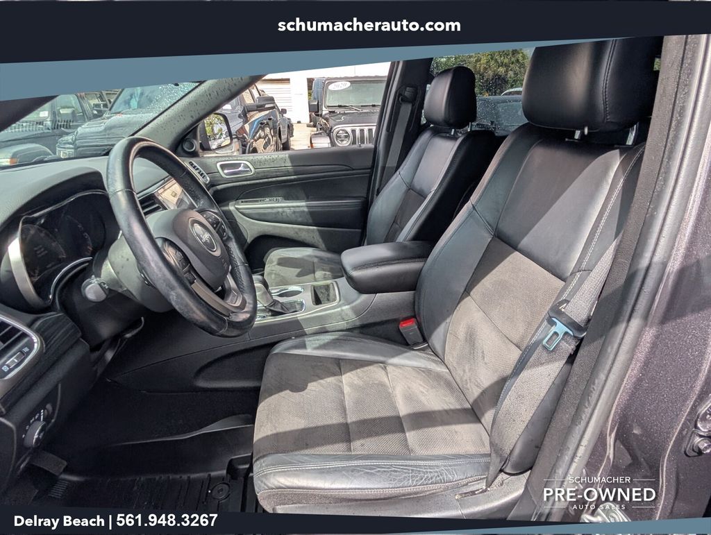 used 2021 Jeep Grand Cherokee car, priced at $16,498