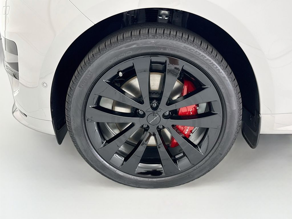Thumbnail: 2026 Land Rover Range Rover Sport - 29