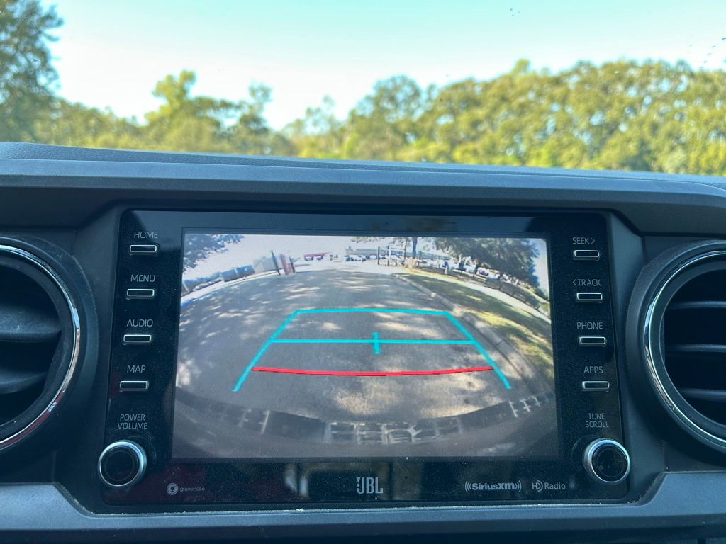 Thumbnail: 2022 Toyota Tacoma - 23