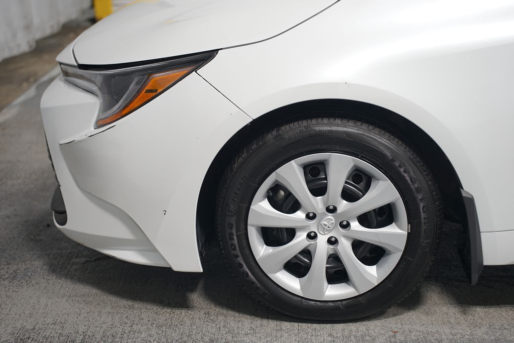 2024 Toyota Corolla LE 5