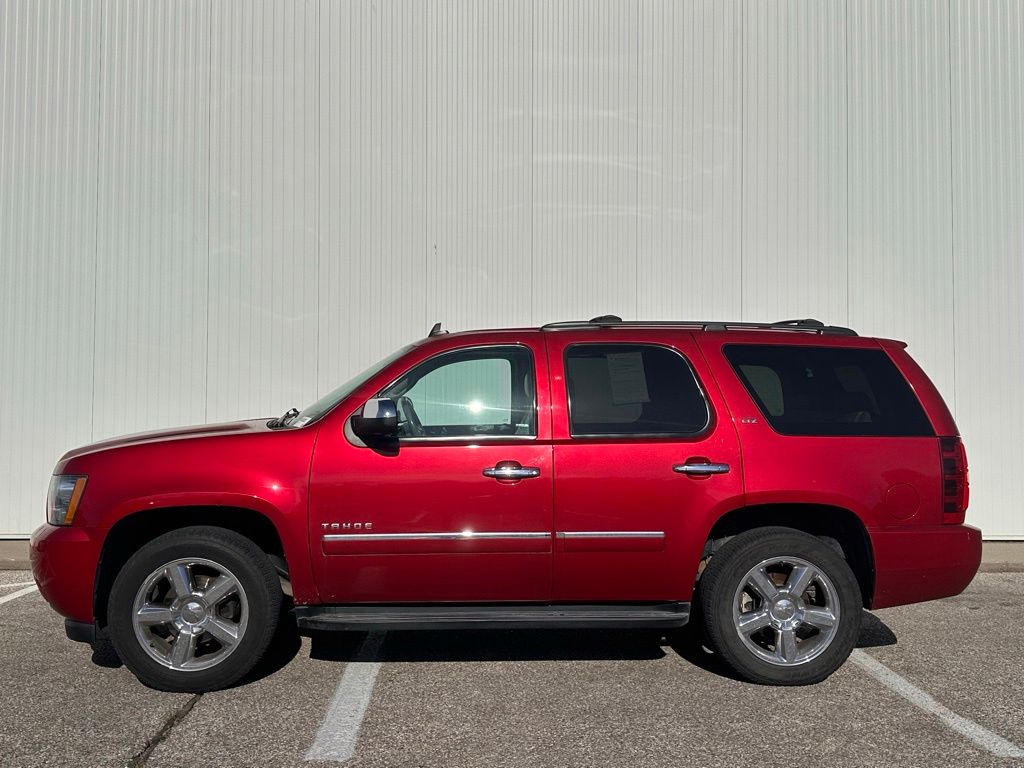 View vehicle photo 2