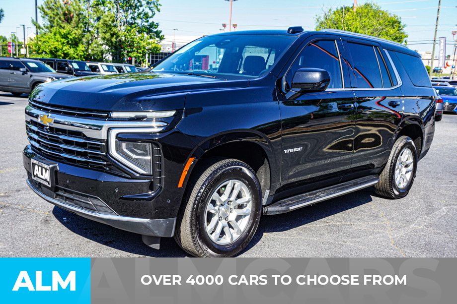Used 2025 Black Chevrolet LT image 3