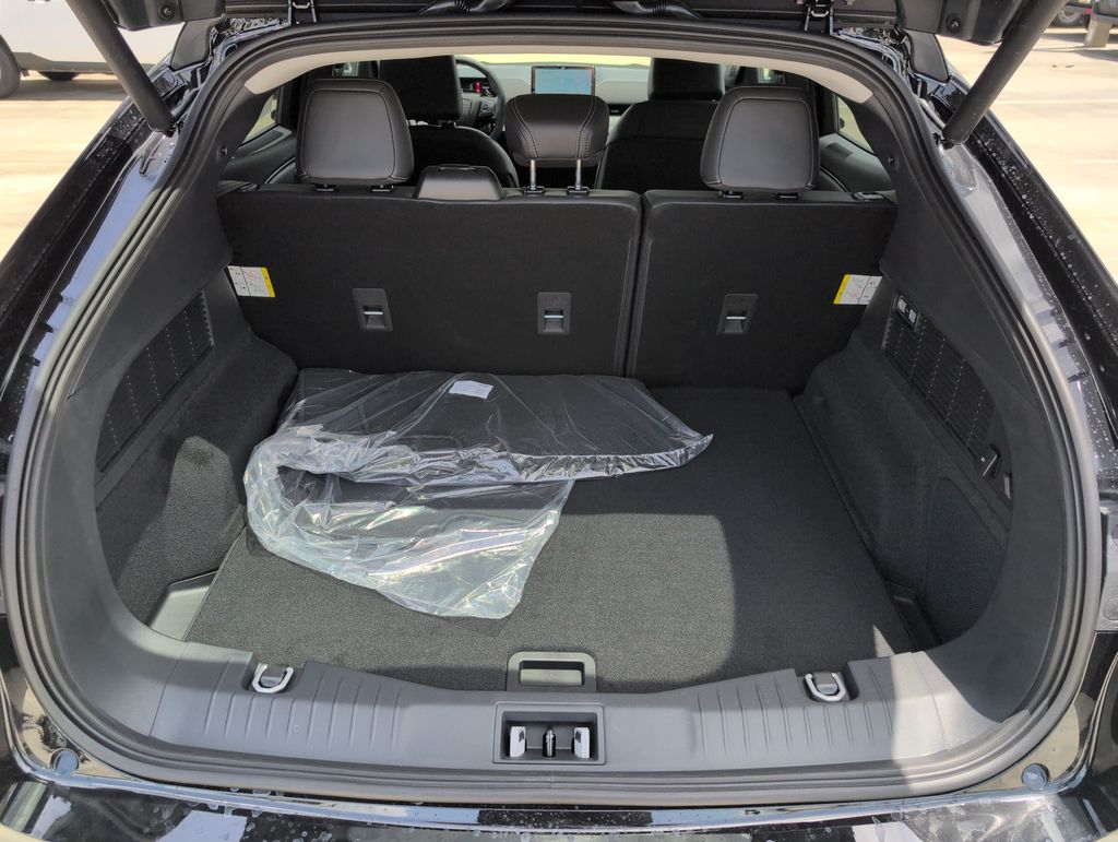 New 2026 Black Ford Premium image 27