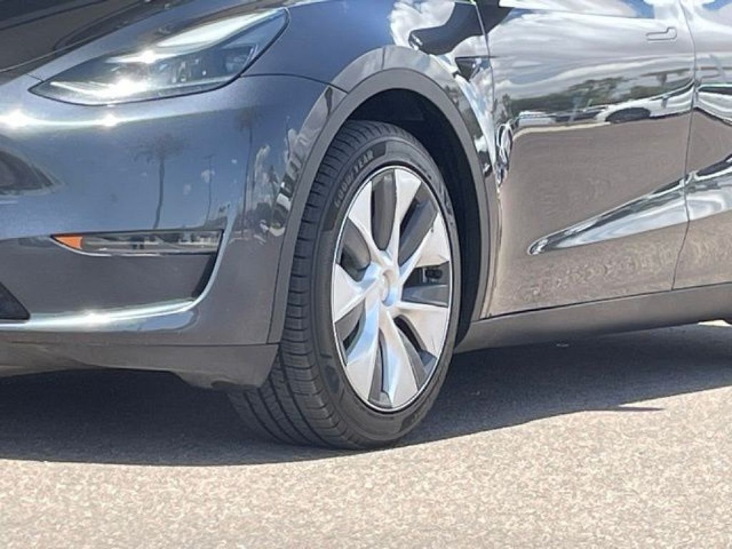 Used 2024 Gray Tesla Long Range image 19