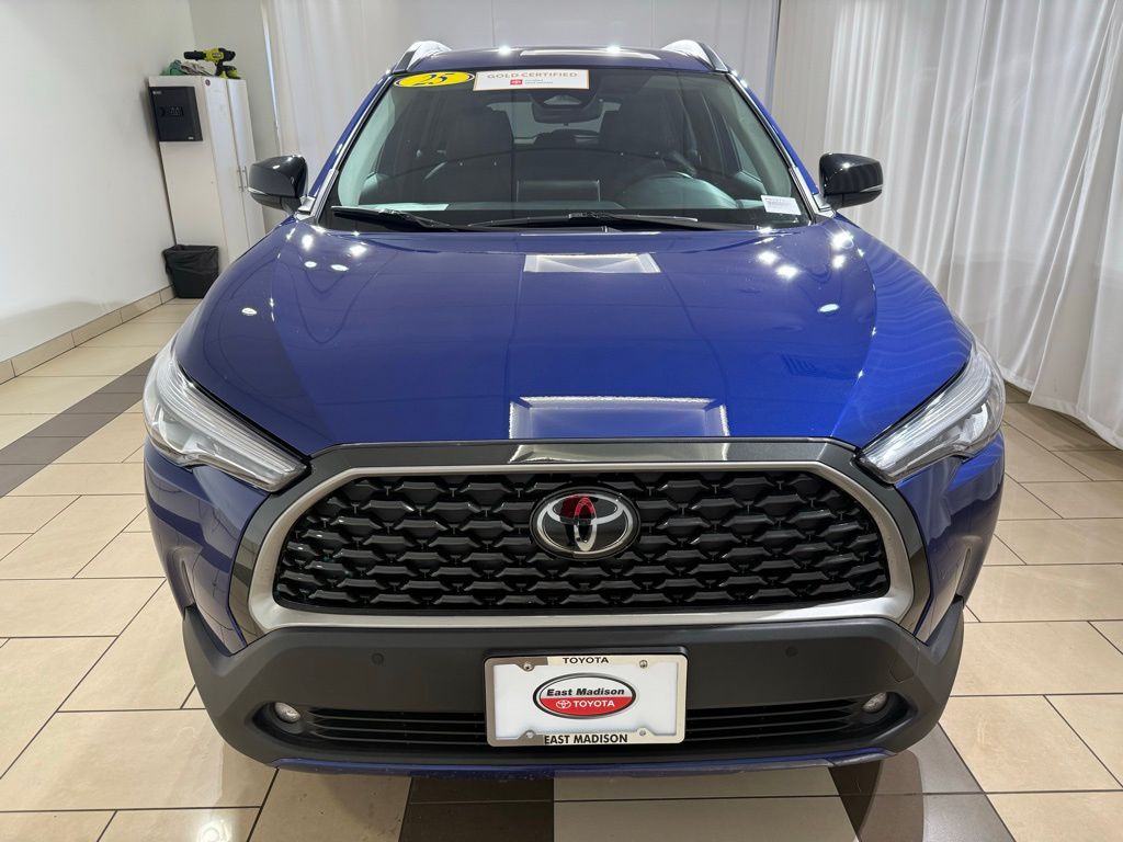 Thumbnail: 2025 Toyota Corolla Cross - 8