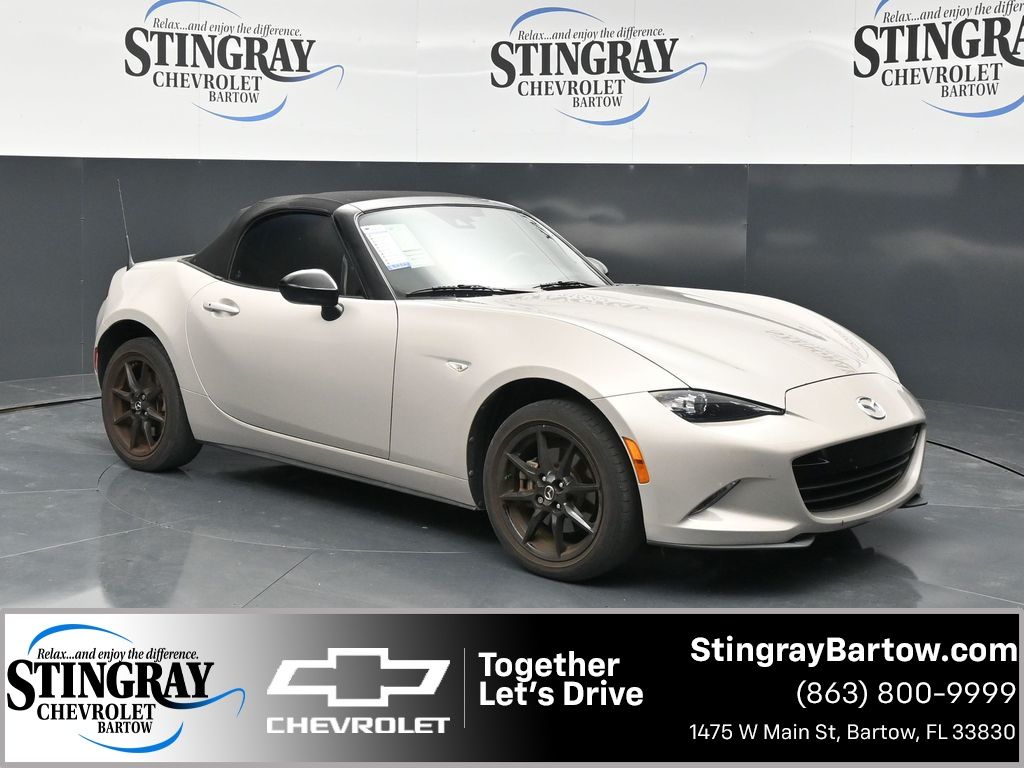 2022 Mazda MX-5 Miata Sport RWD