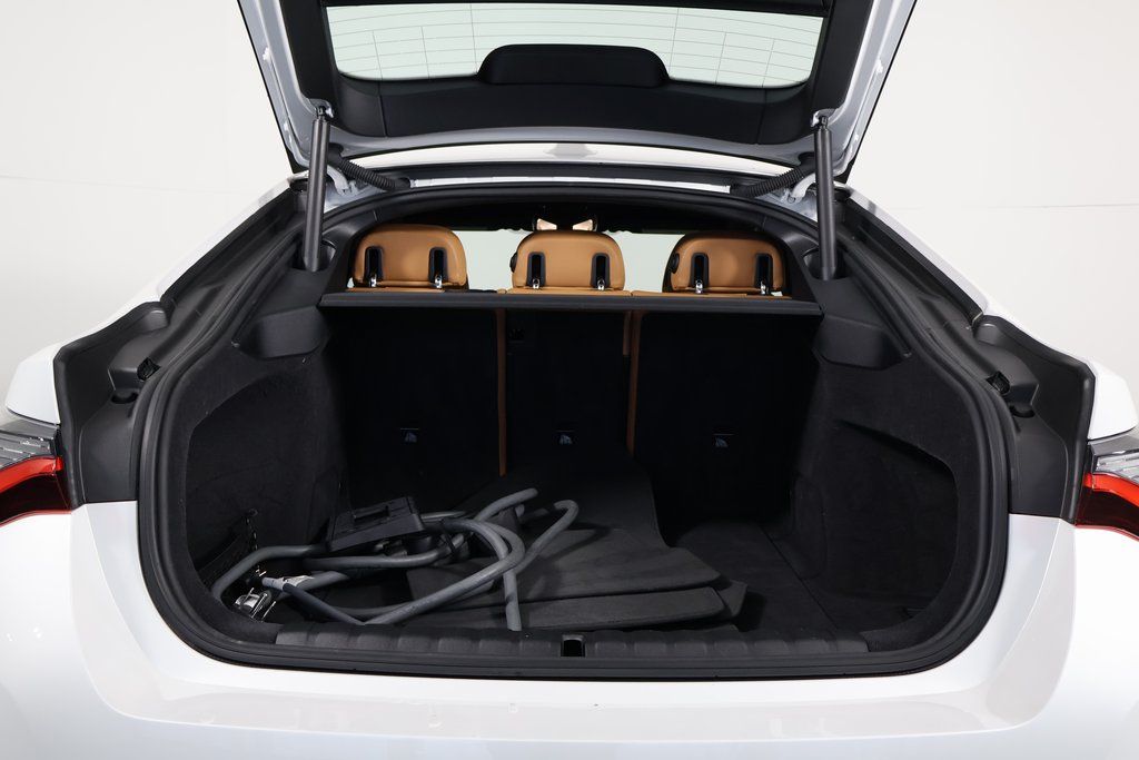 Thumbnail: 2023 BMW i4 - 14