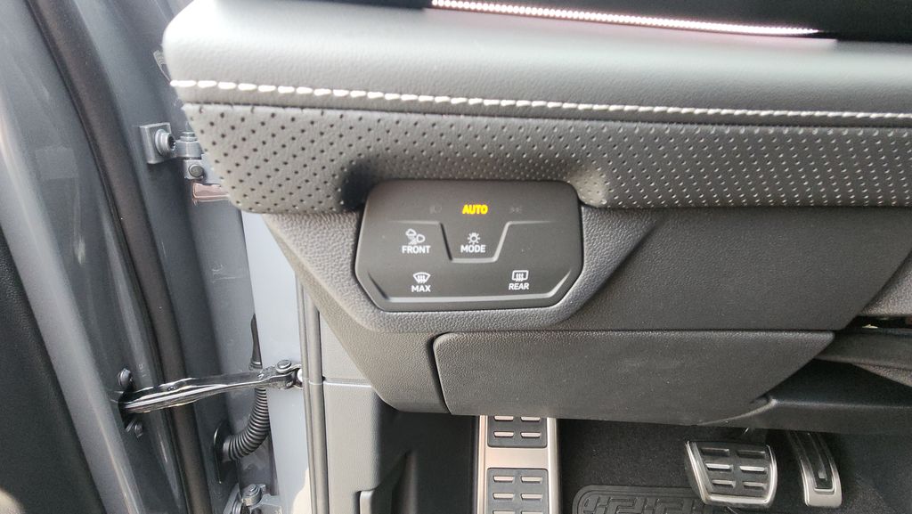 2026 Volkswagen Atlas Cross Sport