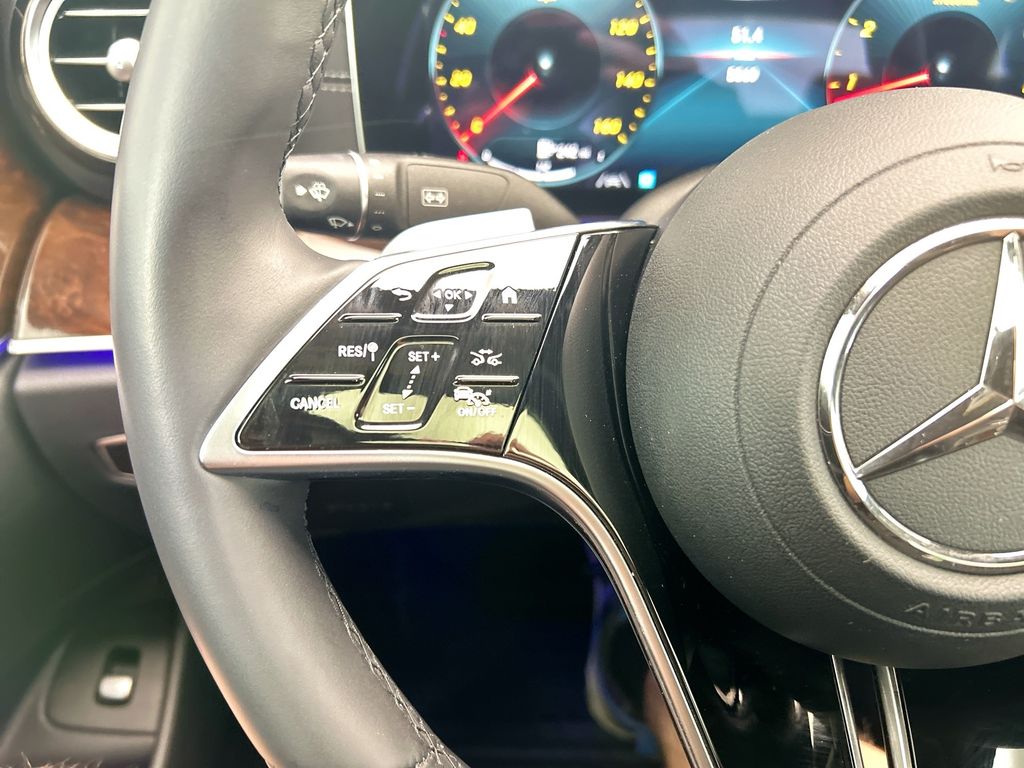 Thumbnail: 2023 Mercedes-Benz E-Class - 11