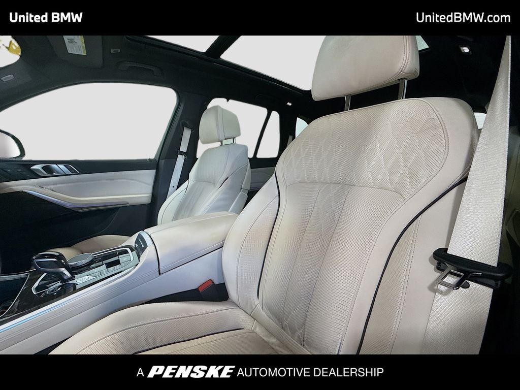 Thumbnail: 2023 BMW X5 - 5