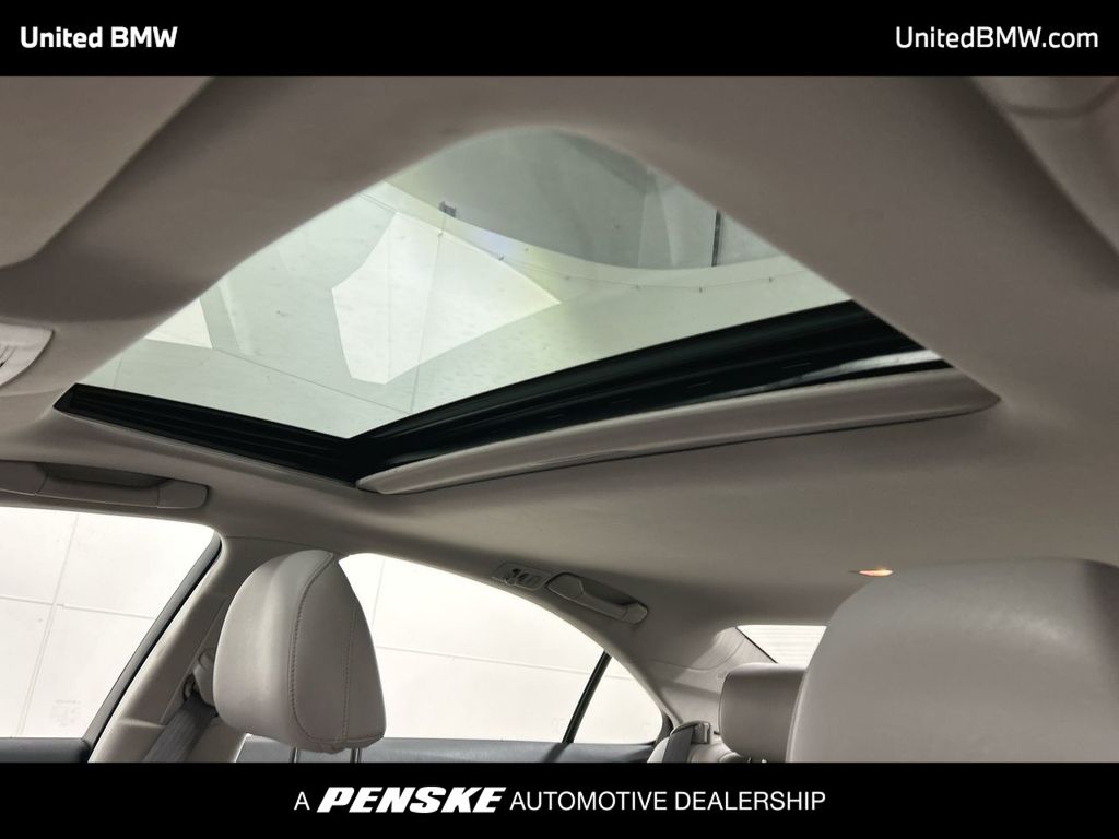 Thumbnail: 2012 Lexus ES - 20