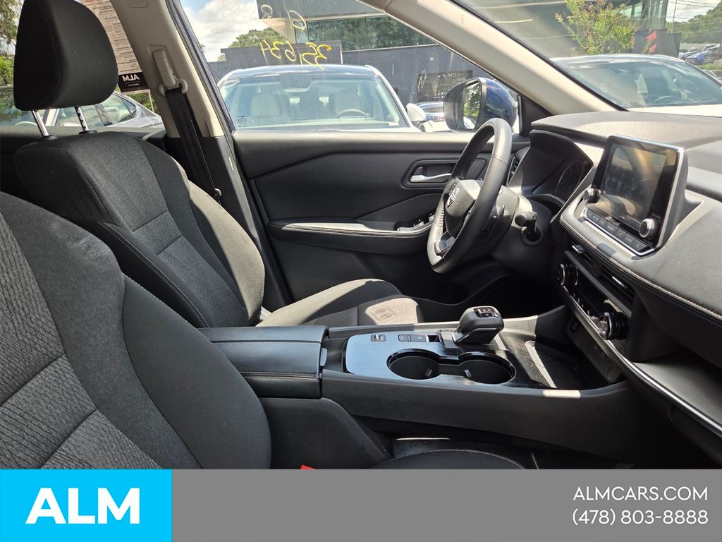 Used 2025 Blue Nissan SV image 15