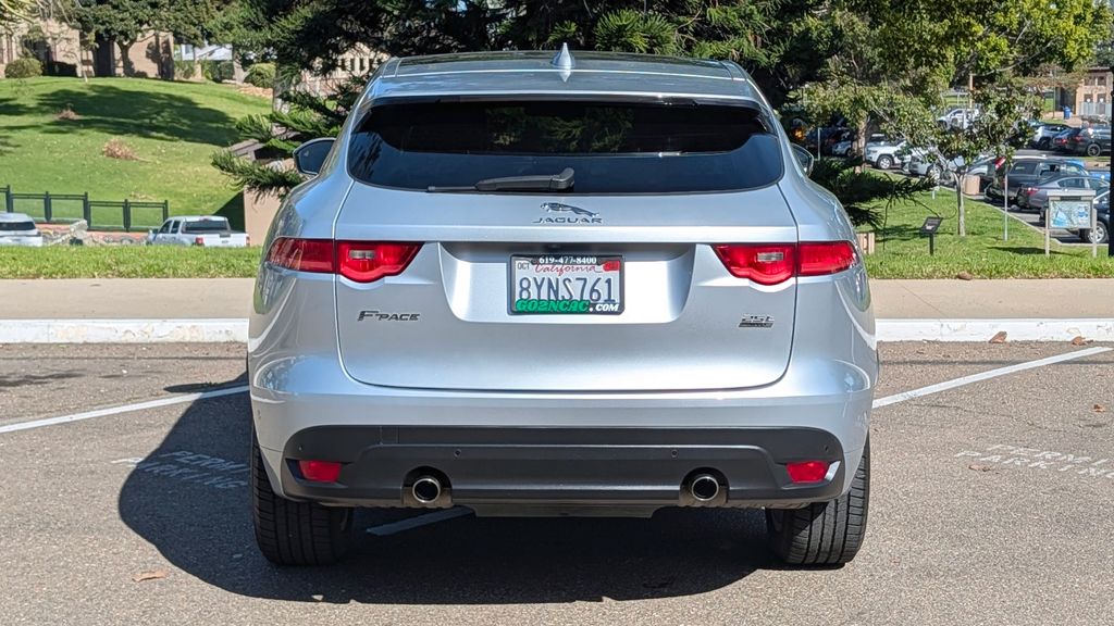 Used 2018 Jaguar F-PACE 25t R-Sport 4D Sport Utility