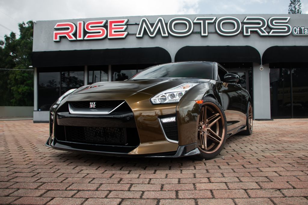 Super Silver QuadCoat 2020 Nissan GT-R Coupe All-Wheel Drive 6-Speed Automatic