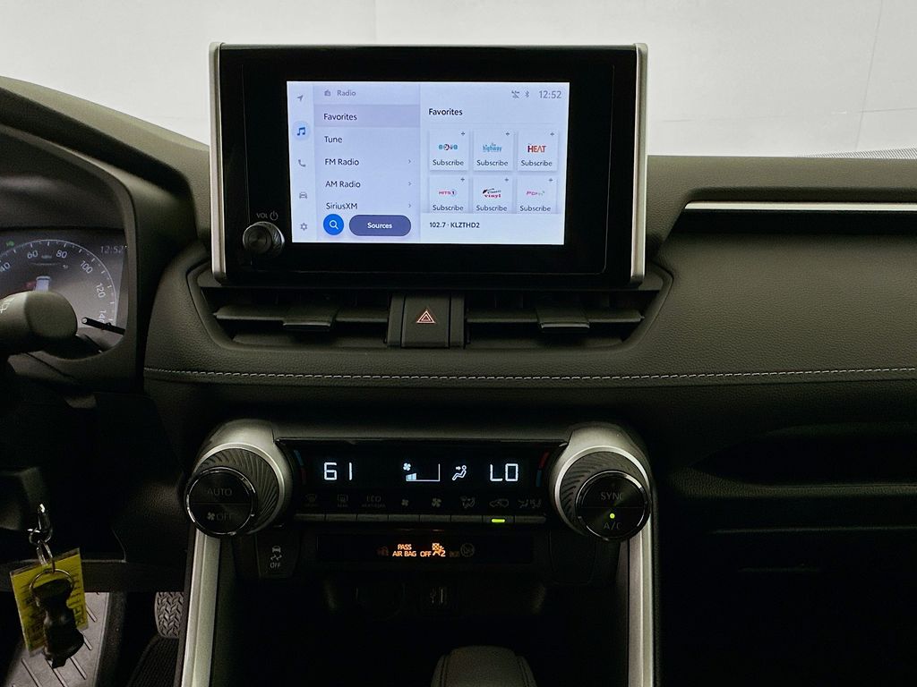 Thumbnail: 2025 Toyota RAV4 - 14