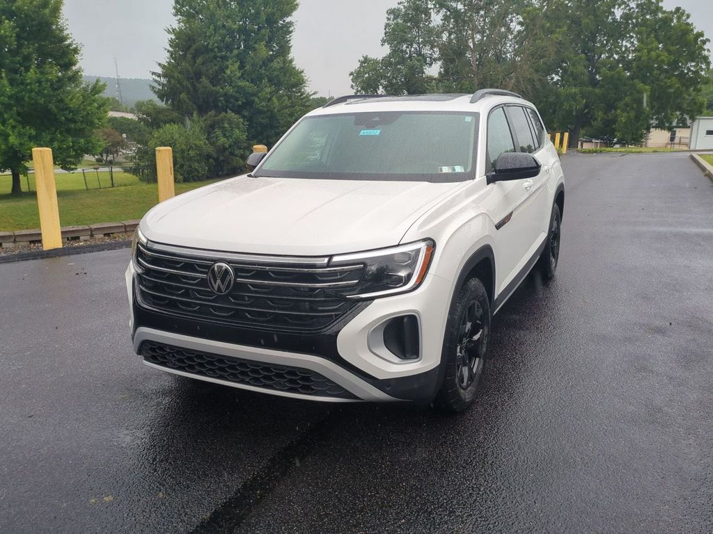 Opal White Pearl 2026 Volkswagen Atlas SUV / Crossover All-Wheel Drive 8-Speed Automatic