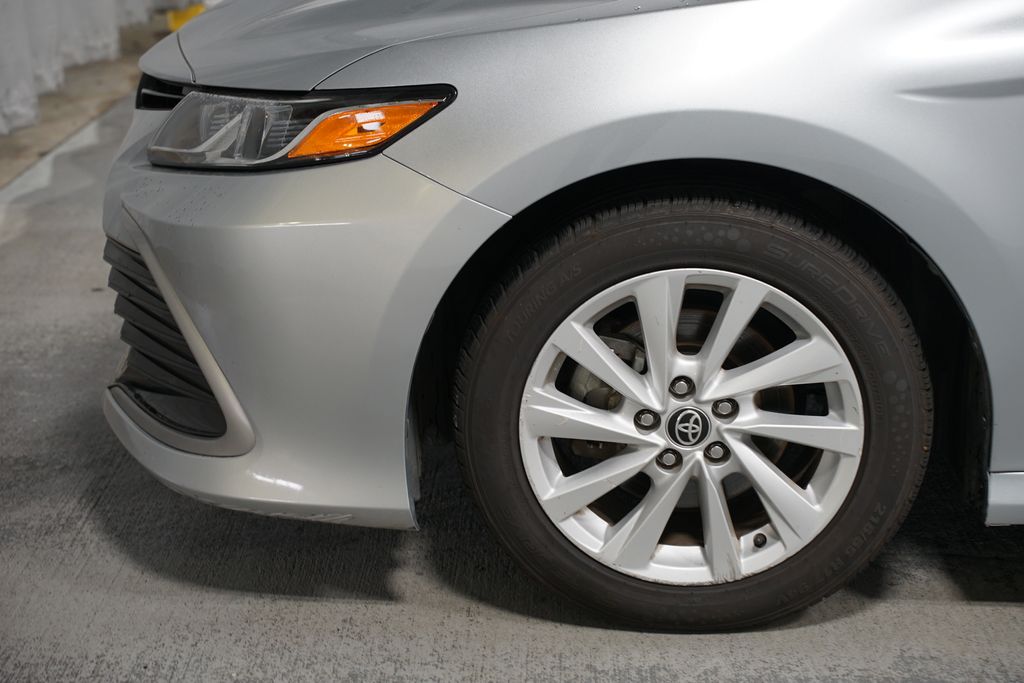 Thumbnail: 2022 Toyota Camry - 5
