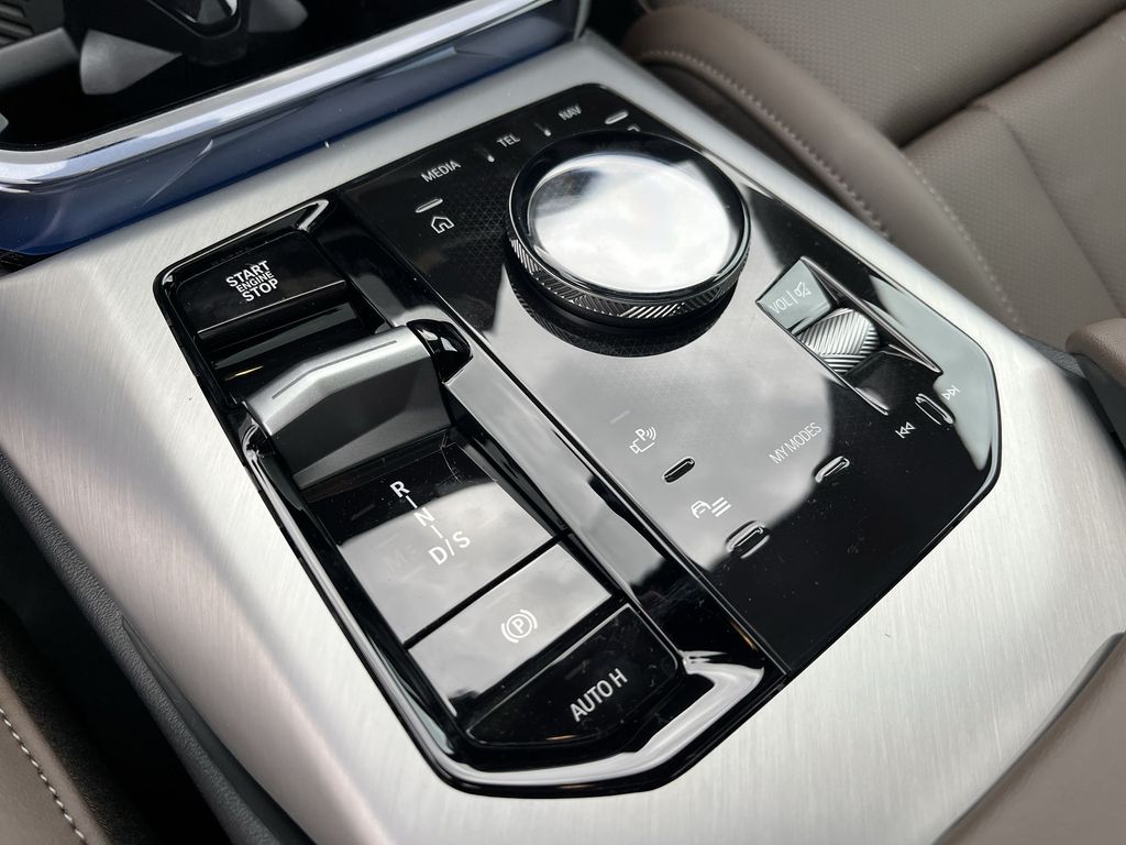 Thumbnail: 2026 BMW X3 - 20