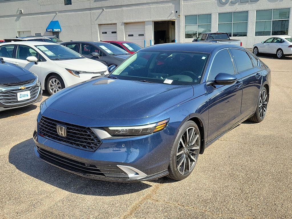 2023 Honda Accord Hybrid Touring - 3