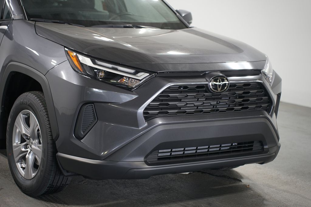 2025 Toyota RAV4 XLE 4