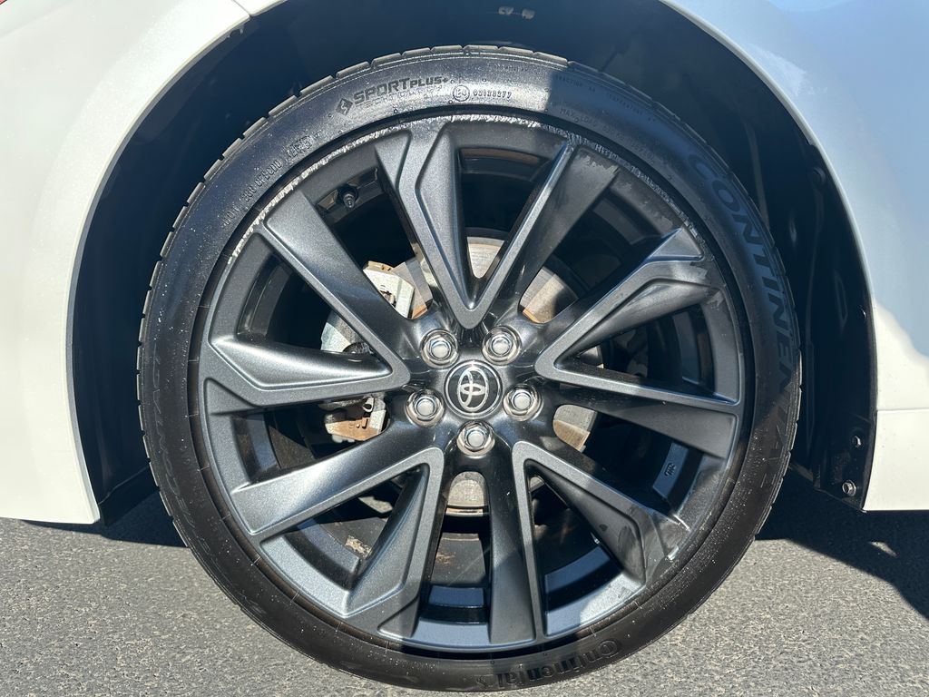 2024 Toyota Corolla Hybrid SE