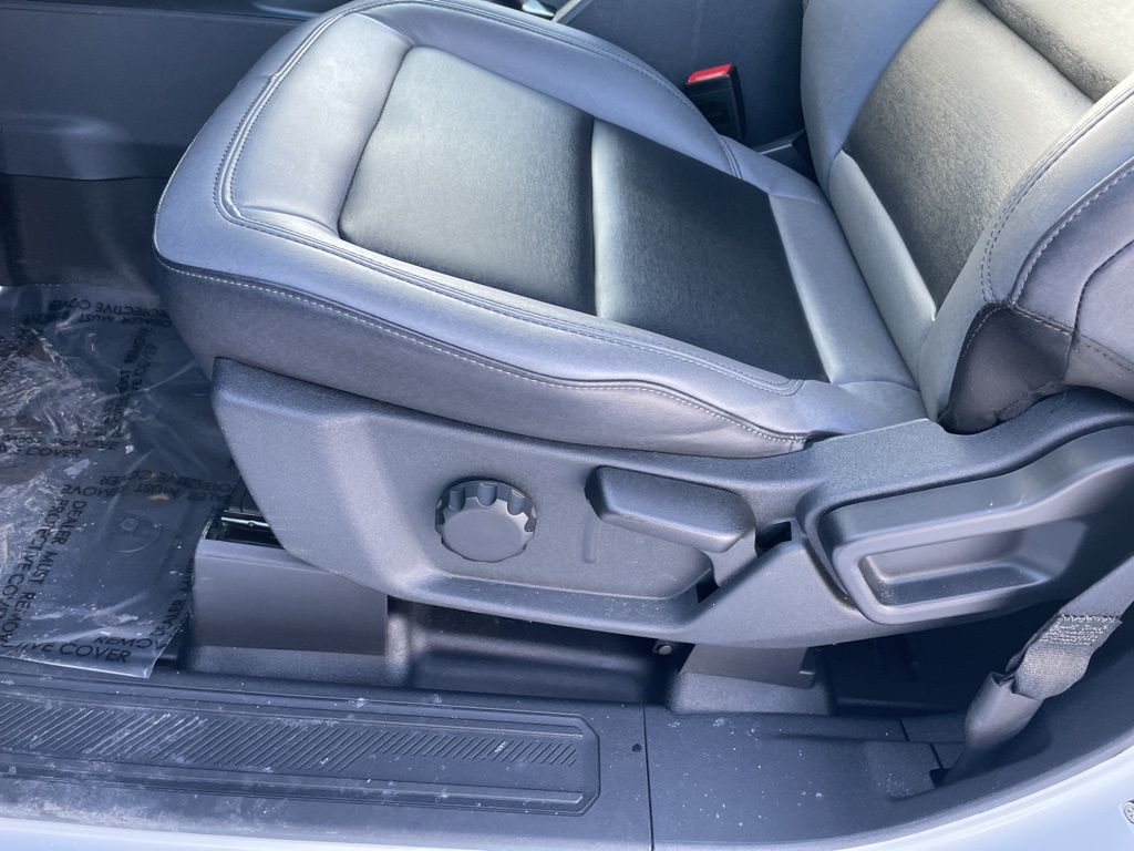 Certified Used 2024 White Ford Big Bend image 29