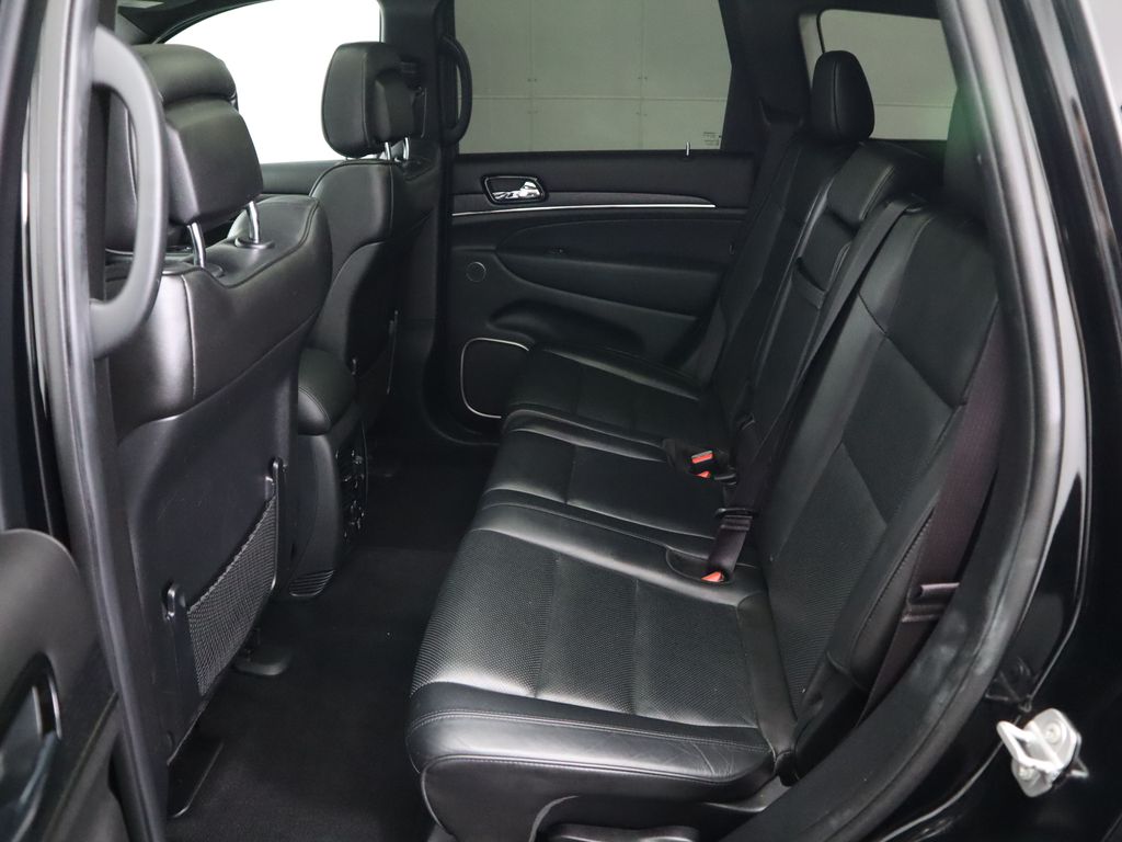 Thumbnail: 2020 Jeep Grand Cherokee - 22