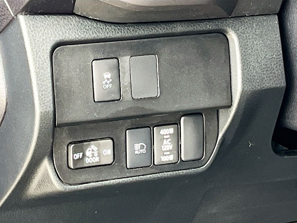 2022 Toyota Tacoma TRD Sport - 9