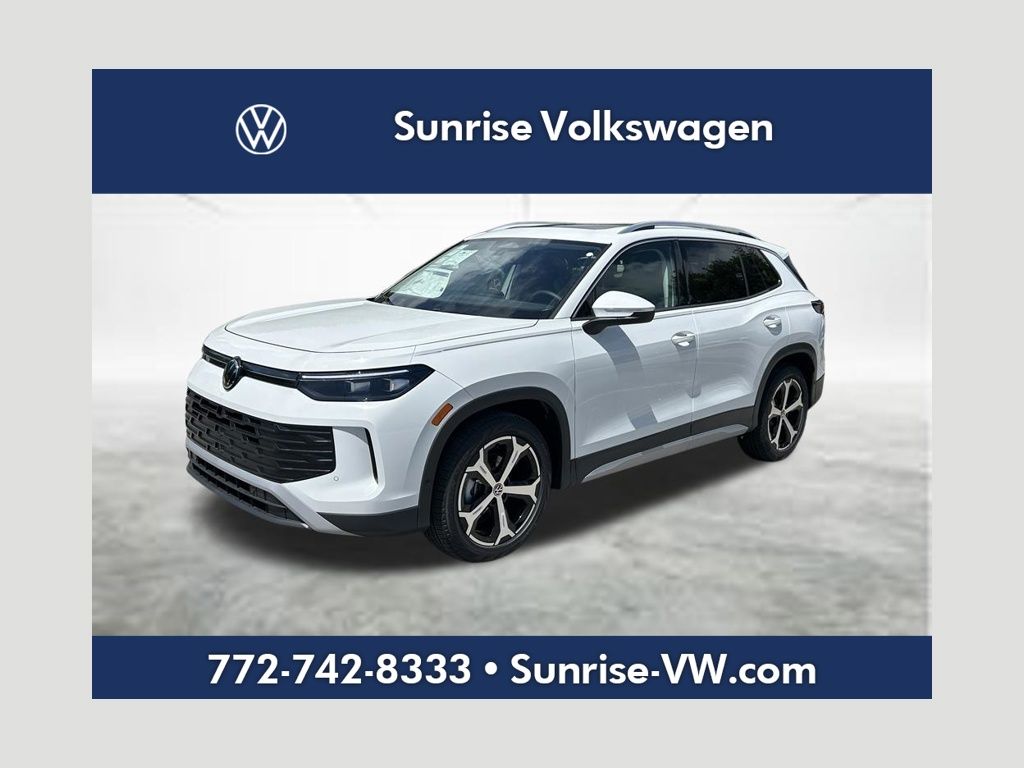 Pure White 2026 Volkswagen Tiguan SUV / Crossover Front-Wheel Drive 8-Speed Automatic