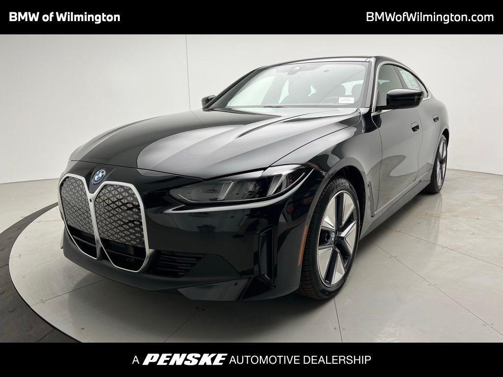 2025 BMW i4 xDrive40 -
                Wilmington, NC