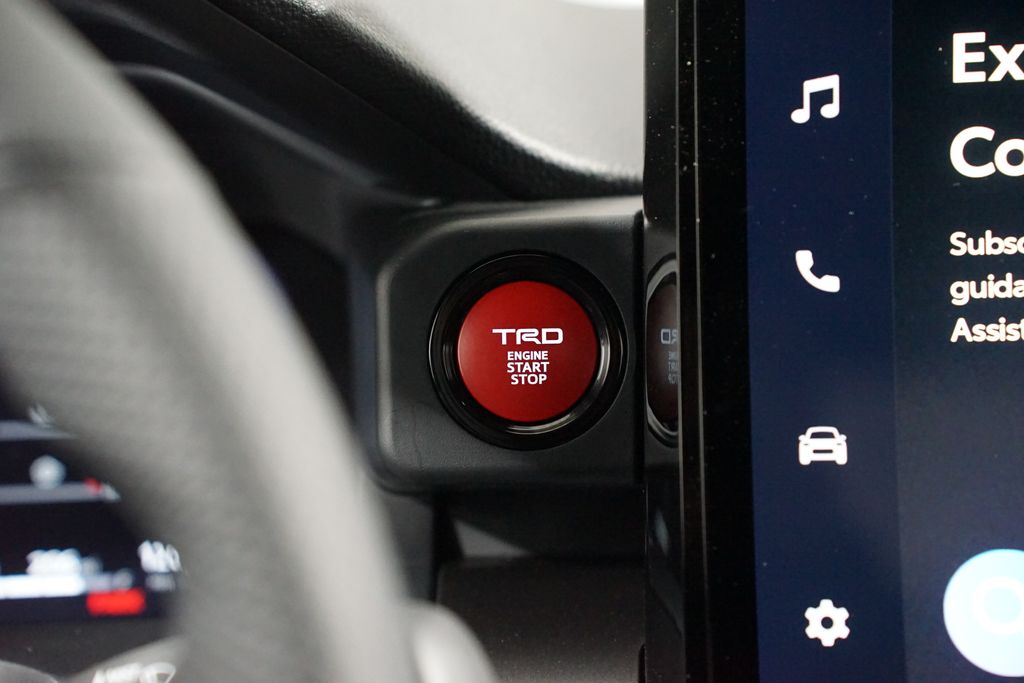 Thumbnail: 2025 Toyota Tacoma - 18