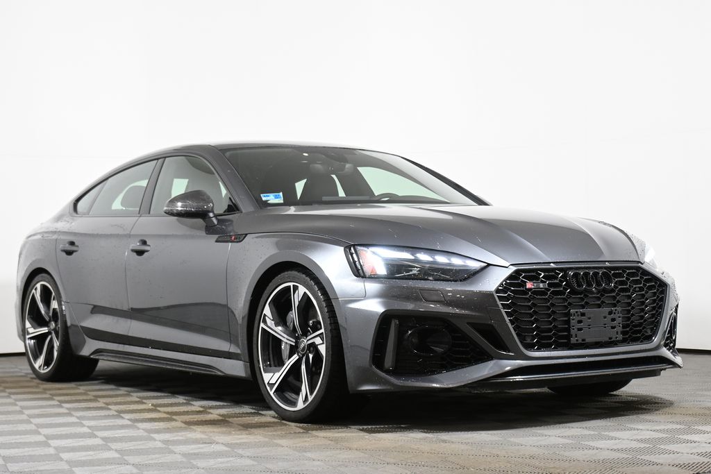 Thumbnail: 2022 Audi RS 5 - 9