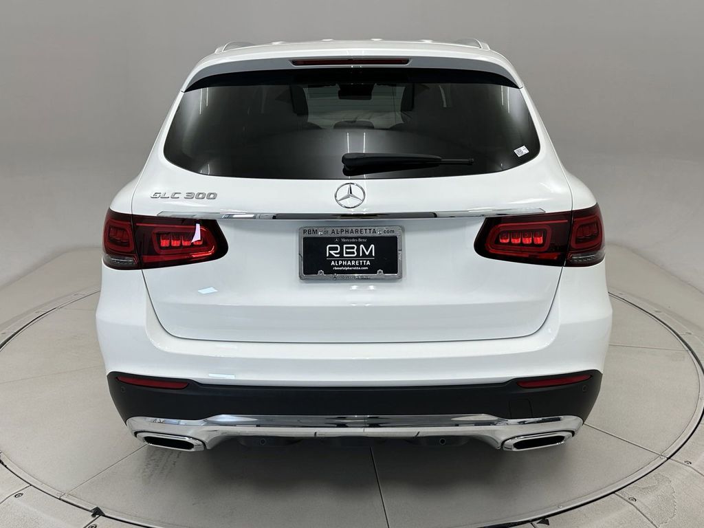 2022 Mercedes-Benz GLC GLC 300 5