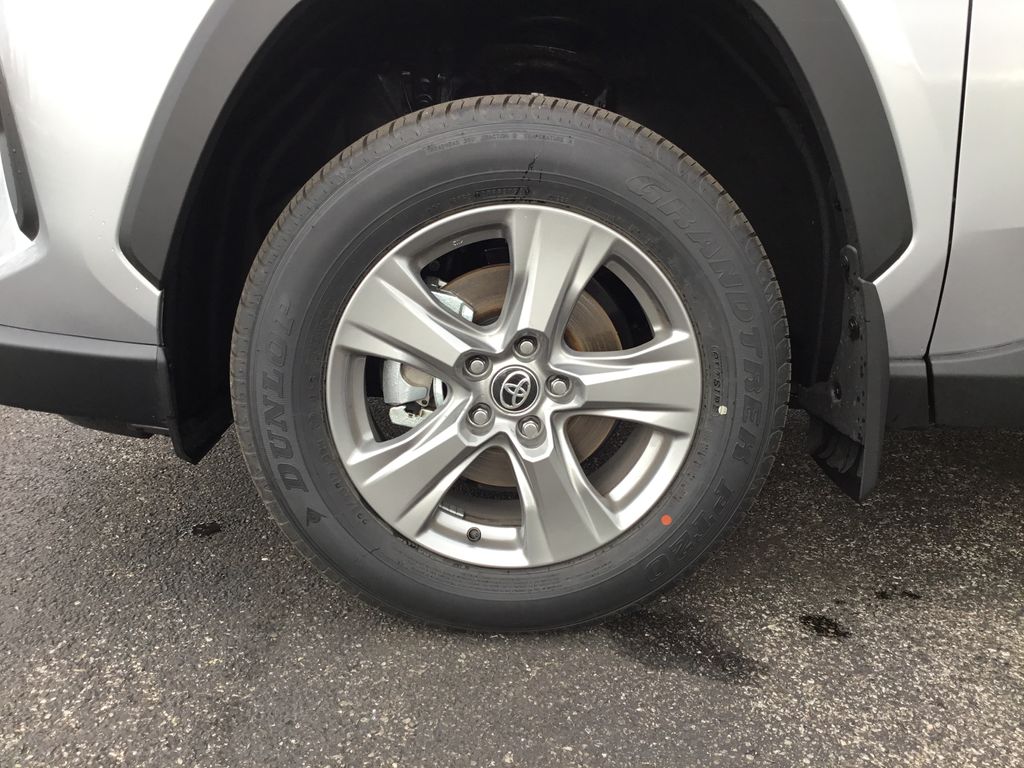 Thumbnail: 2025 Toyota RAV4 - 9