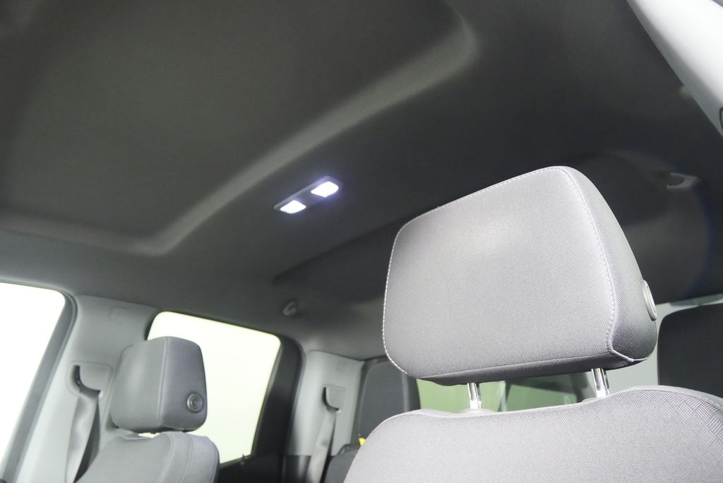 Thumbnail: 2020 Chevrolet Silverado 1500 - 12