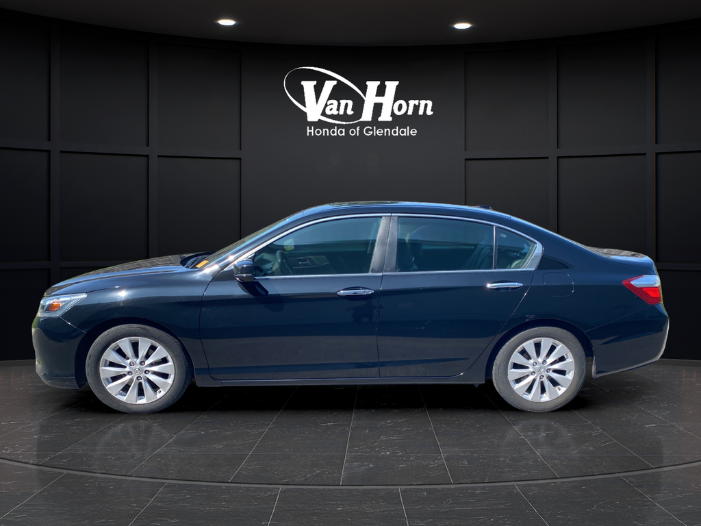 Used 2013 Black Honda EX-L image 4