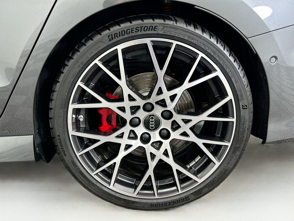 Thumbnail: 2025 Audi RS 3 - 30