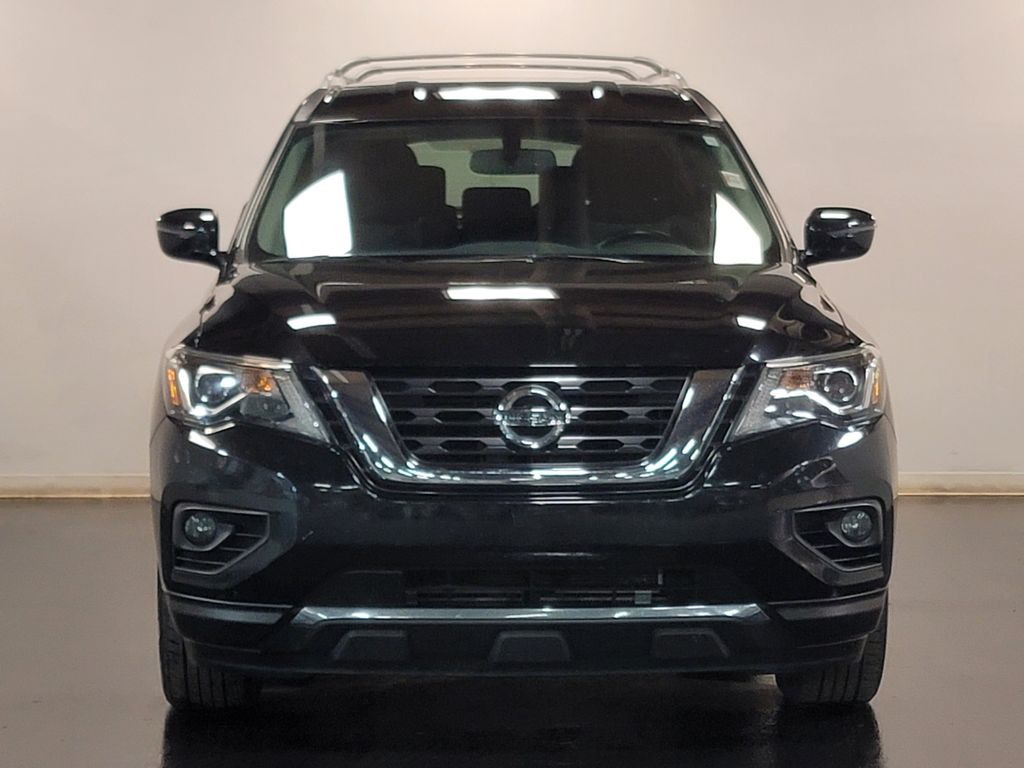 Used 2019 Nissan Pathfinder SV with VIN 5N1DR2MM5KC597613 for sale in Kansas City