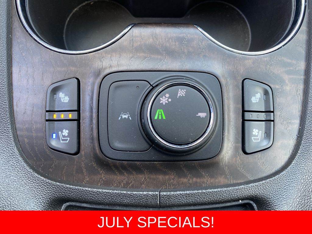 Used 2023 GMC Acadia SUV