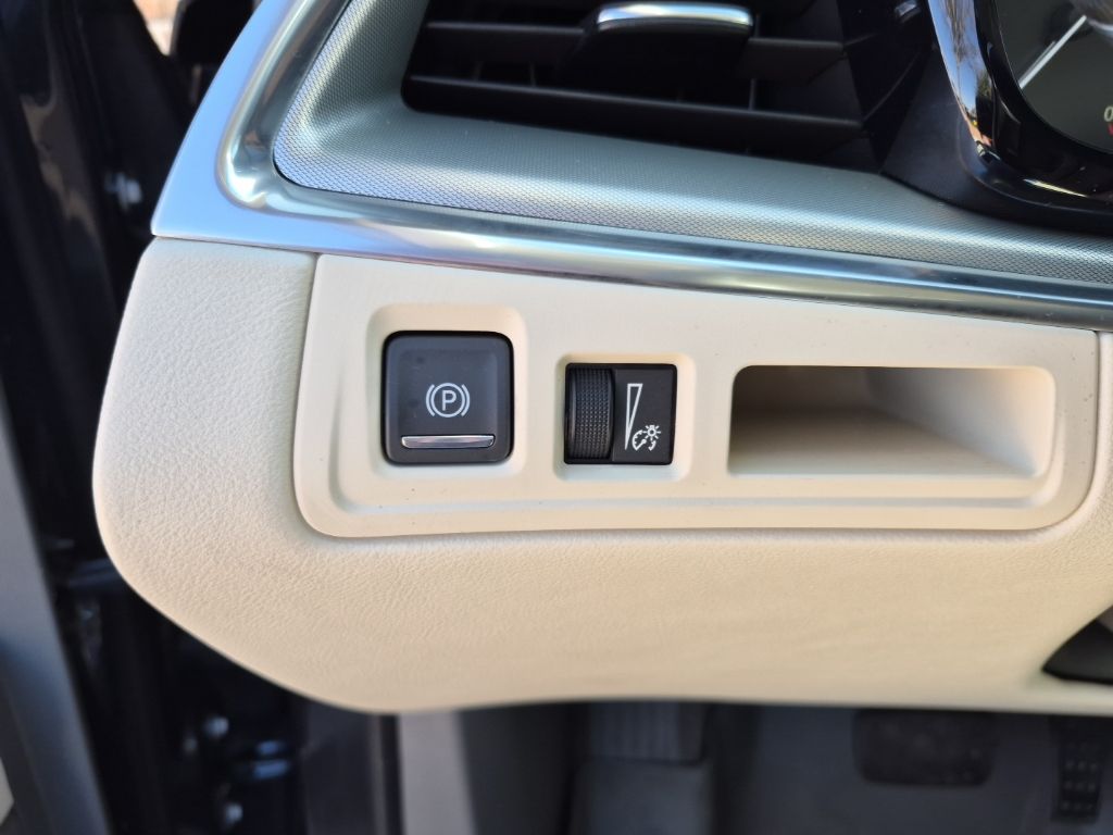 Used Car 2023 Cadillac Xt5  Premium Luxury For Sale Under $30,000 In Austin, Texas