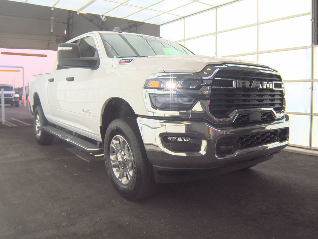 Bright White Clearcoat 2026 RAM 2500 Big Horn Crew Cab 4WD Pickup Truck Four-Wheel Drive 8-Speed Automatic