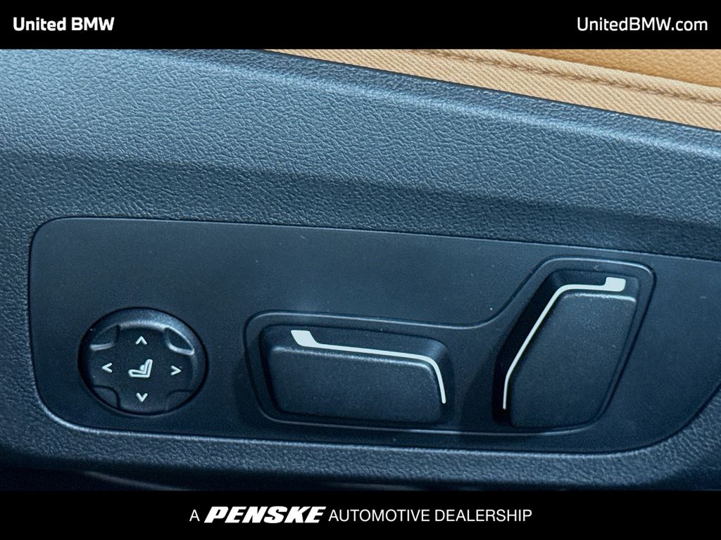 Thumbnail: 2026 BMW 4 Series - 4