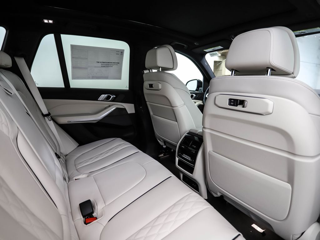 Thumbnail: 2026 BMW X5 - 26