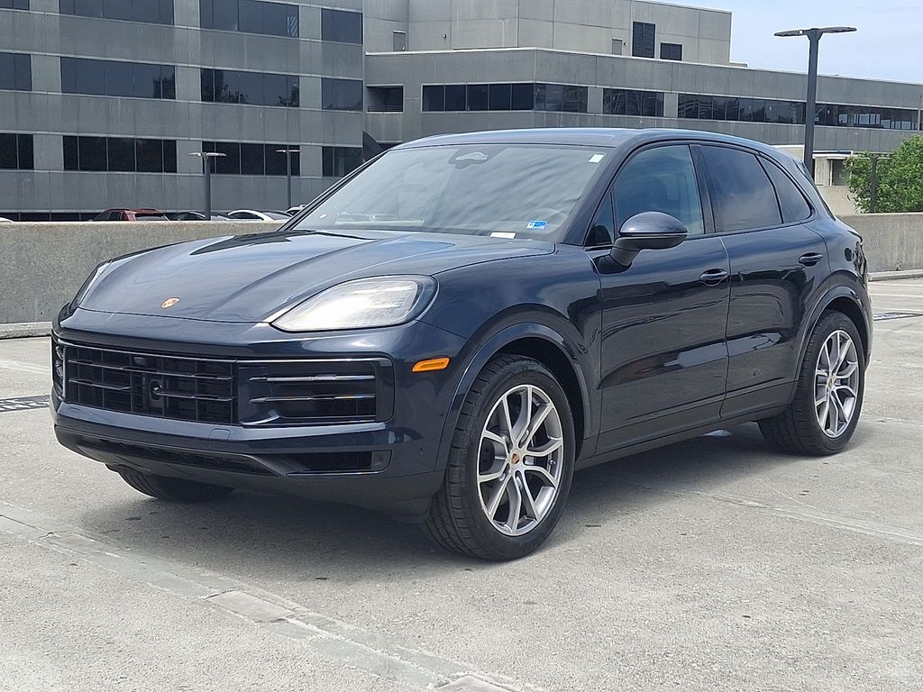 Thumbnail: 2026 Porsche Cayenne - 1