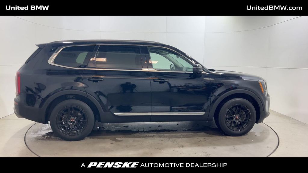 2021 Kia Telluride EX 9