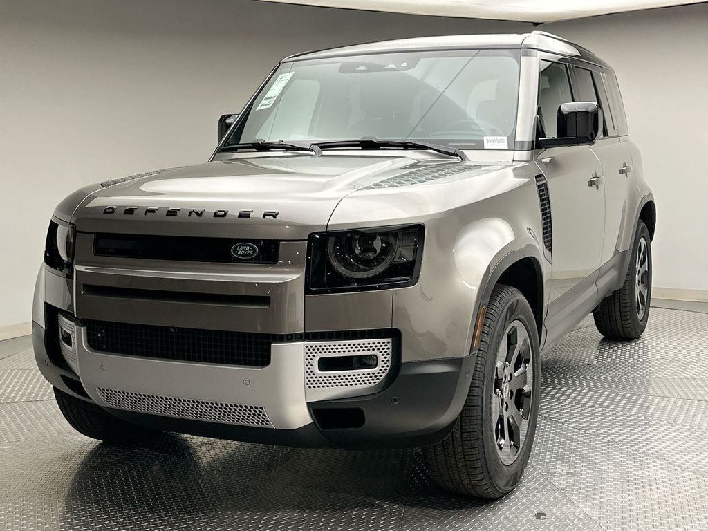 2025 Land Rover Defender 110 -
                Paramus, NJ