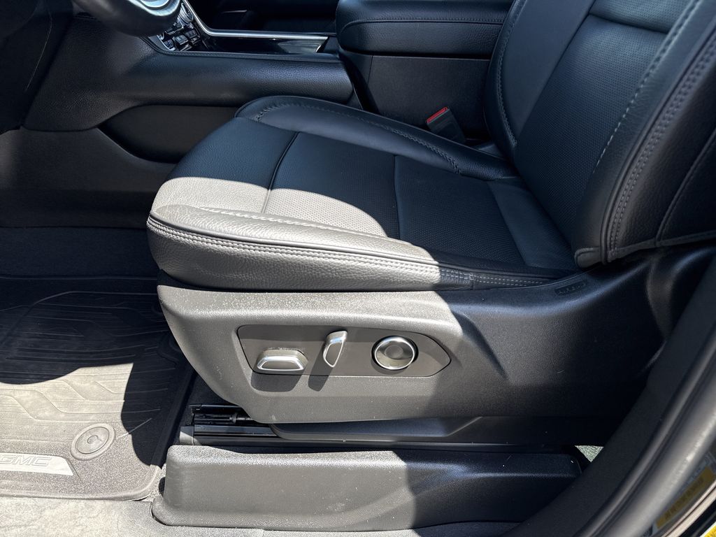 2023 GMC Yukon Denali Black at Wharton Ford