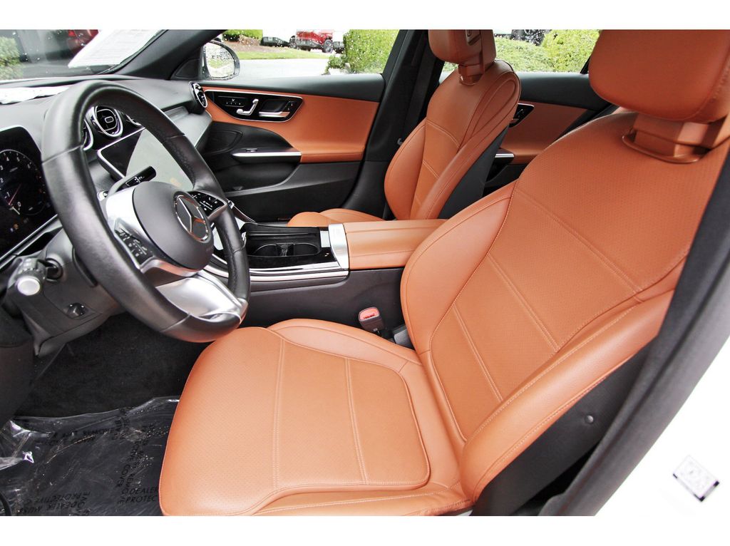 2025 Mercedes-Benz C-Class C 300 - 5
