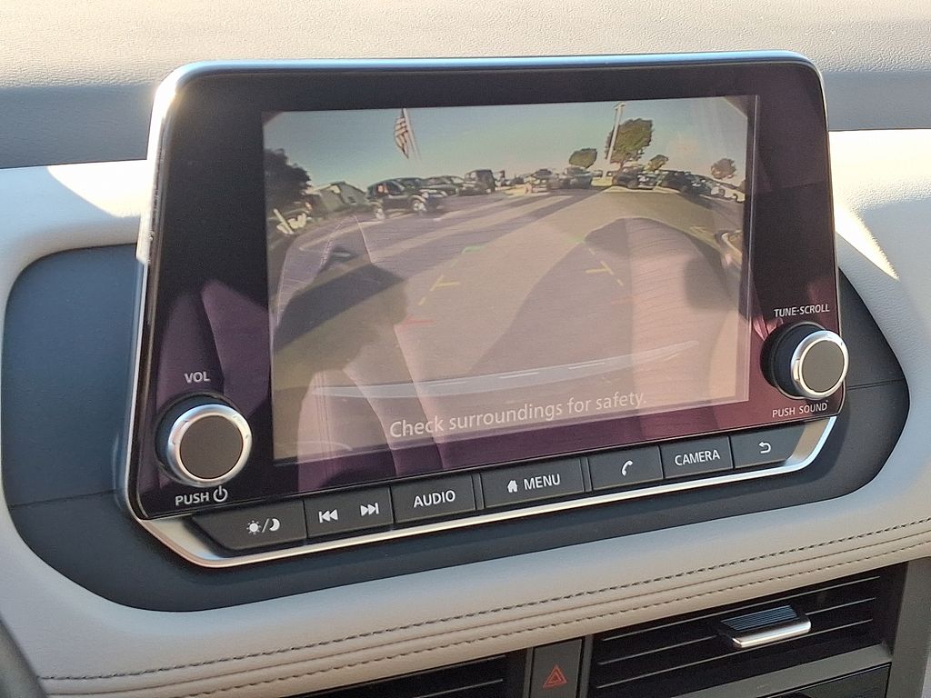 Thumbnail: 2023 Nissan Rogue - 18