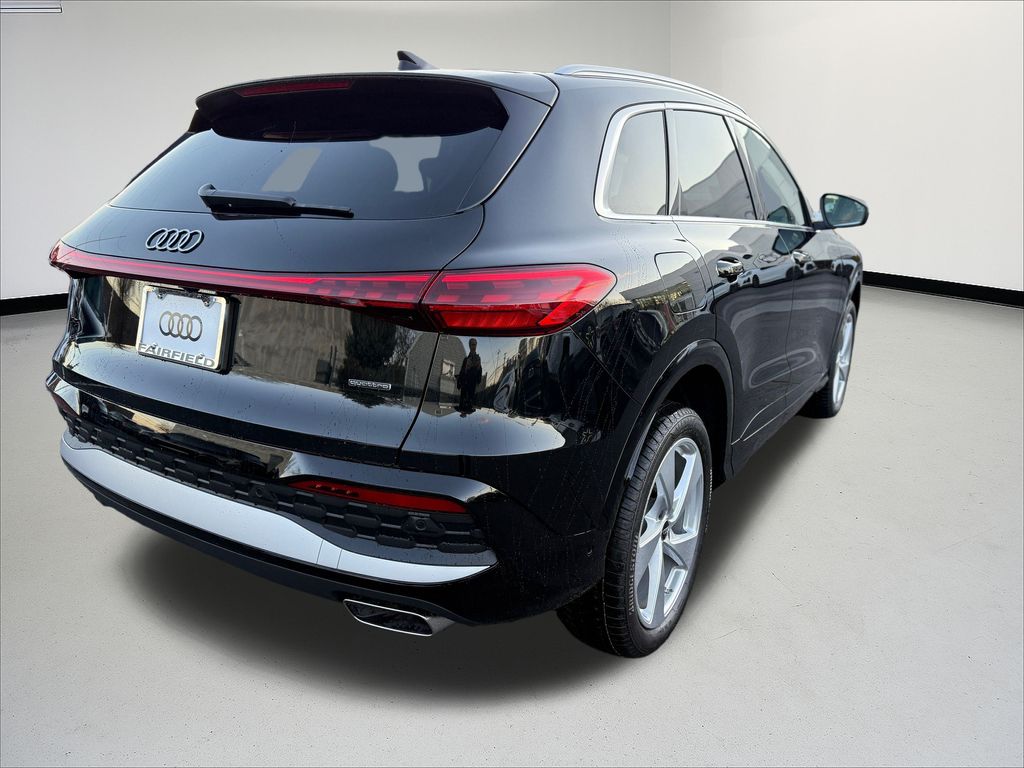 Thumbnail: 2025 Audi Q5 - 5